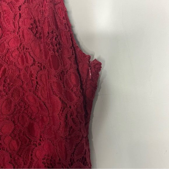 Abercrombie & Fitch Burgundy Embroidered Floral Halter Keyhole Mini Dress, 6 - Picture 6 of 15